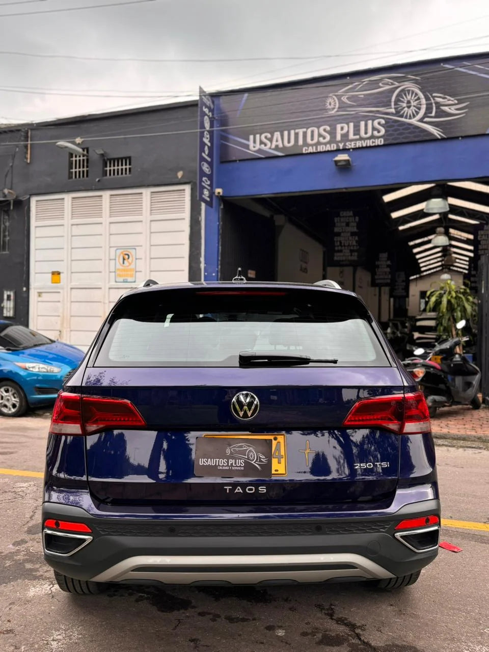 VOLKSWAGEN TAOS HIGHLINE AUTOMÁTICA