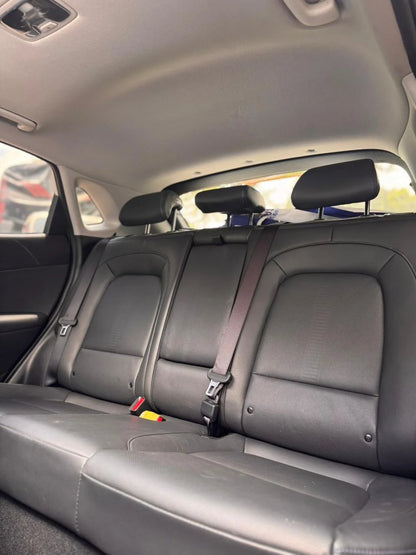 HYUNDAI KONA LIMITED ELÉCTRICA
