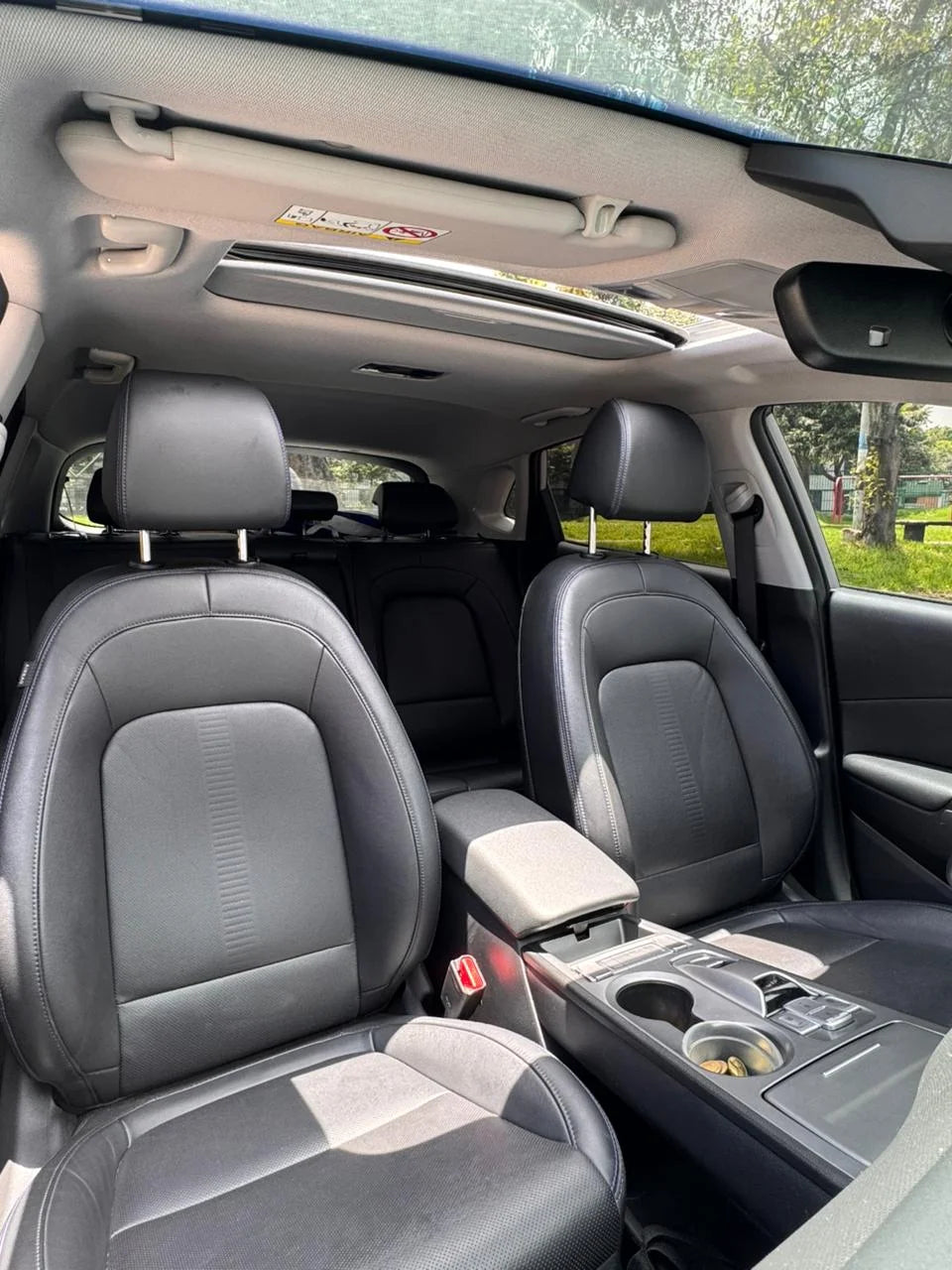 HYUNDAI KONA LIMITED ELÉCTRICA