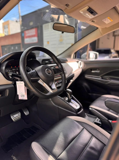 NISSAN VERSA EXCLUSIVE AUTOMÁTICO