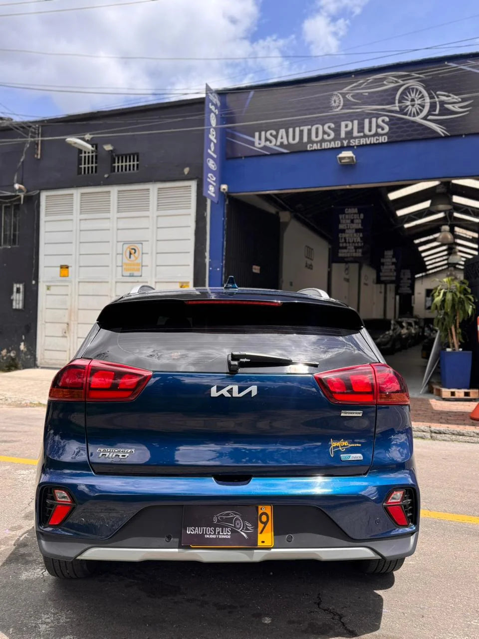 KIA NIRO HÍBRIDA EMOTION AUTOMÁTICA