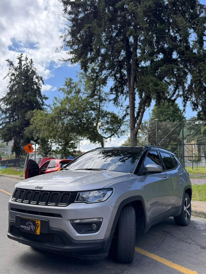 JEEP COMPASS LONGITUDE AUTOMÁTICA