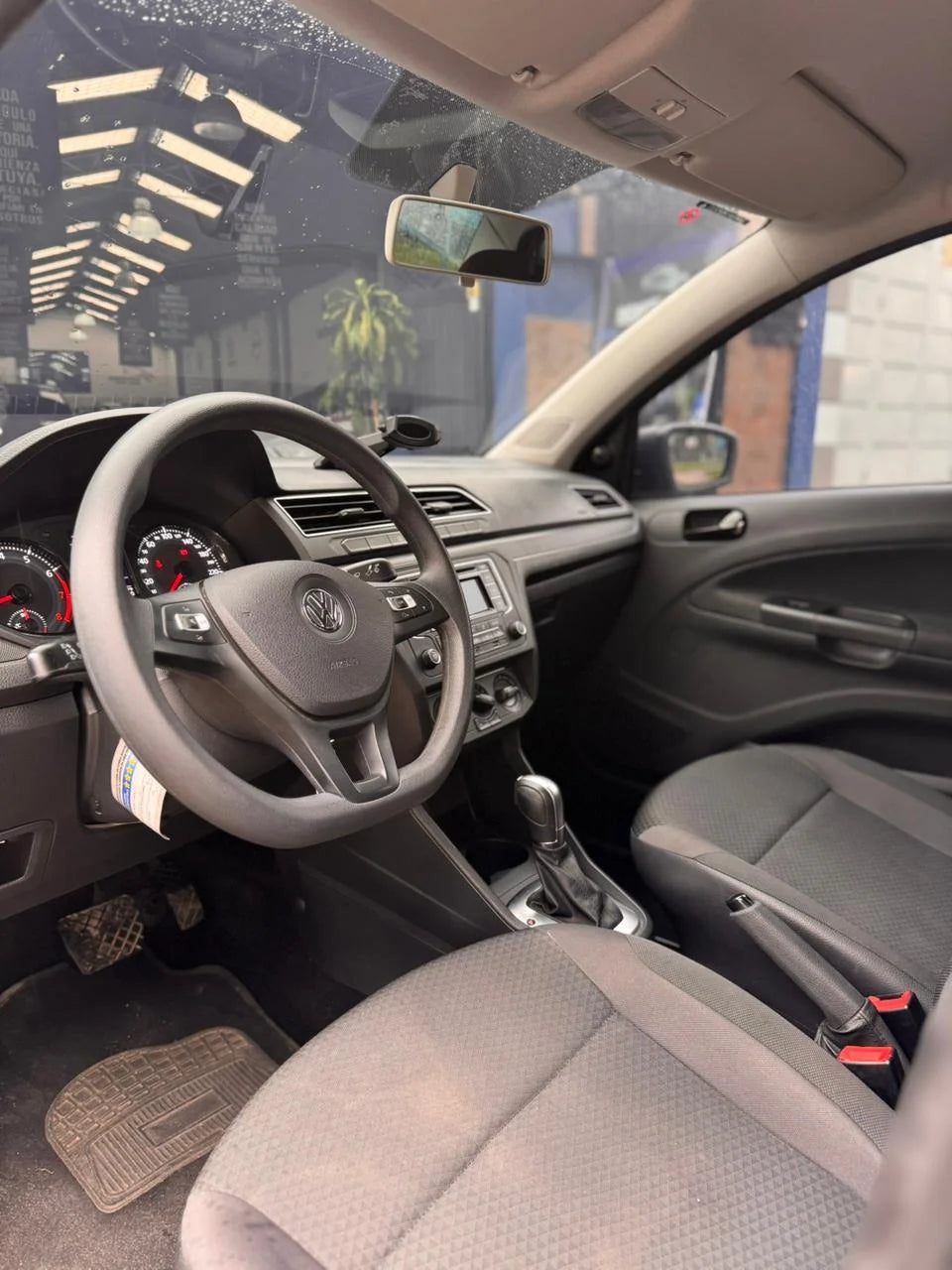 VOLKSWAGEN VOYAGE TRENDLINE AUTOMÁTICO