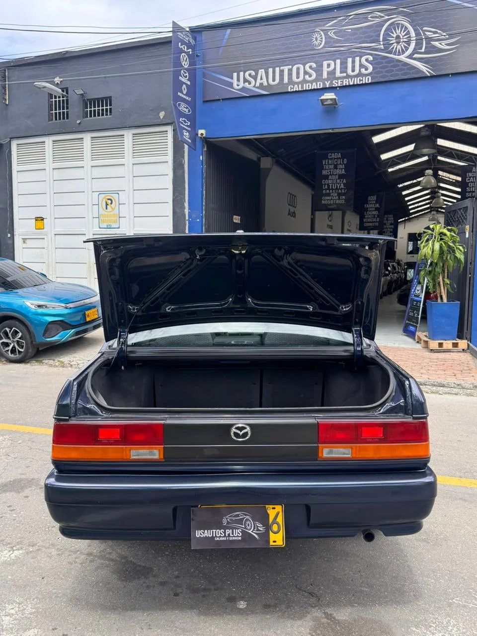 MAZDA 323 NE MECÁNICO