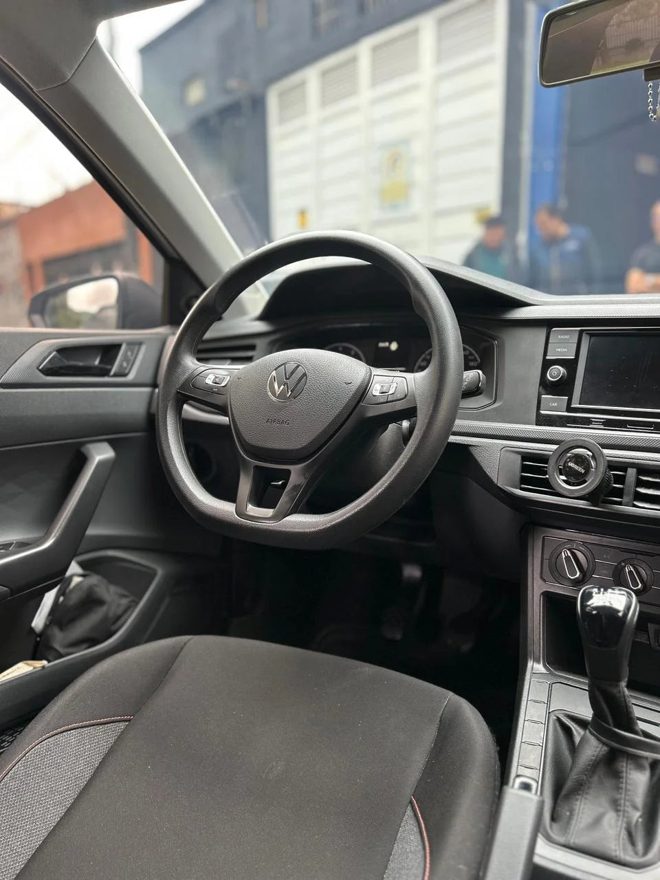 VOLKSWAGEN POLO TRACK MECÁNICO