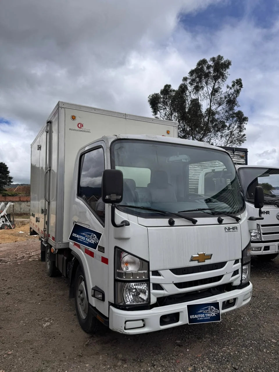CHEVROLET NHR FURGÓN CARROCERIA PANAMERICANA