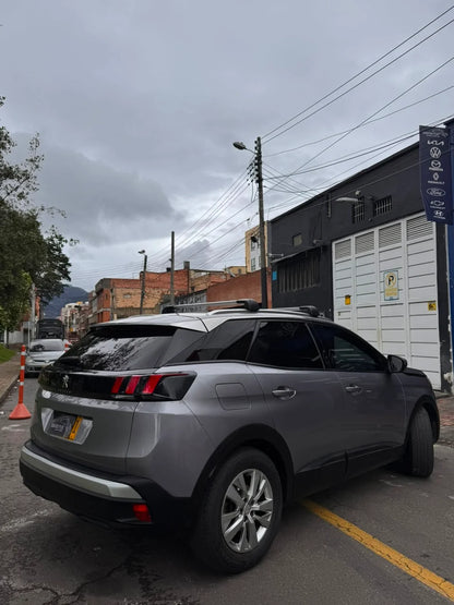 PEUGEOT 3008 ALLURE PACK COPILOT AUTOMÁTICA