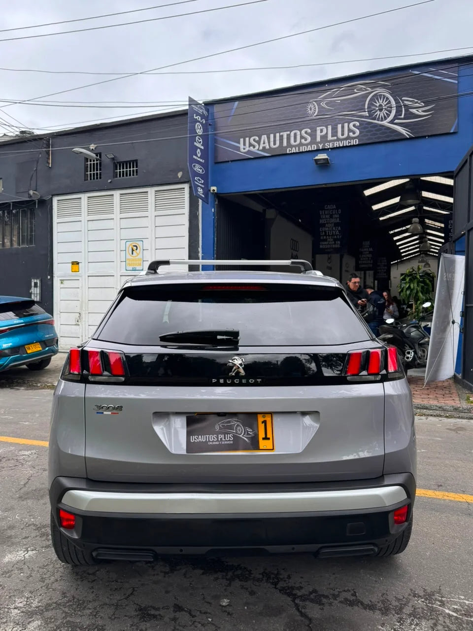 PEUGEOT 3008 ALLURE PACK COPILOT AUTOMÁTICA