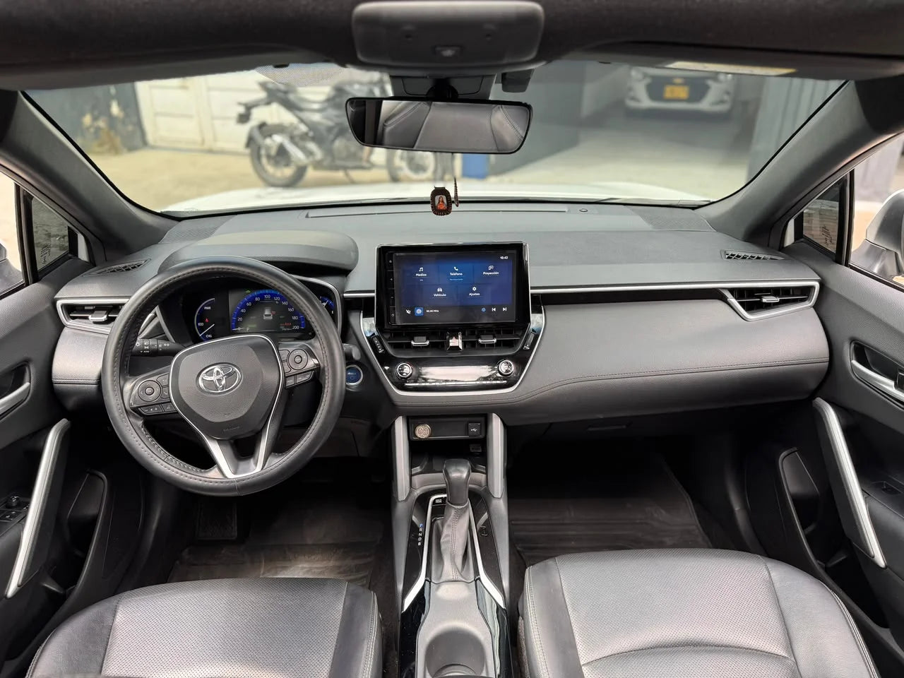 TOYOTA COROLLA CROSS HÍBRIDA SE-G 1.8 2023