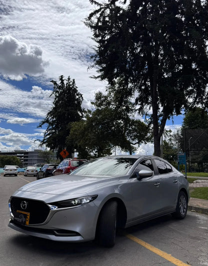 MAZDA 3 TOURING SEDÁN AUTOMÁTICO 2021