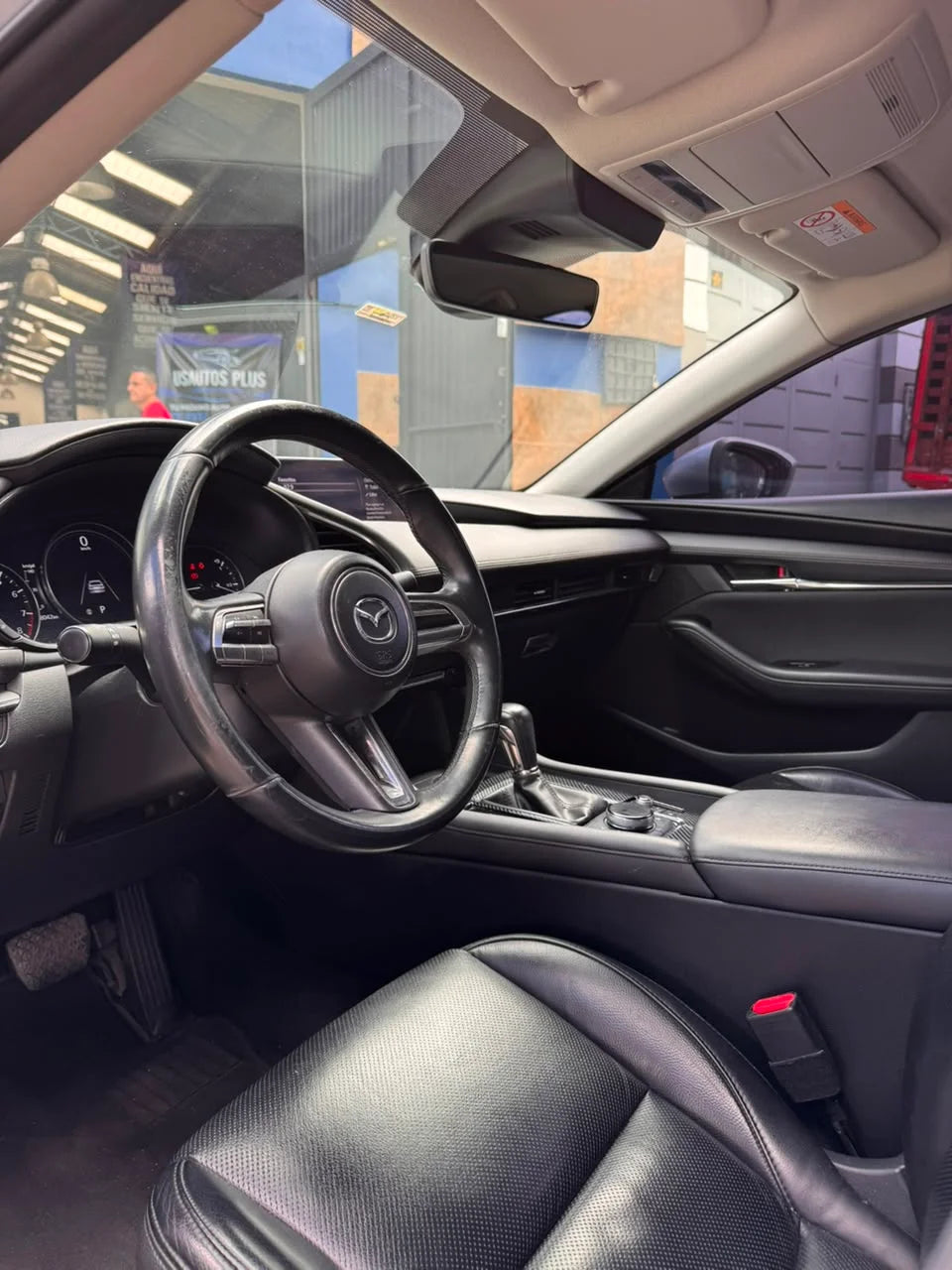 MAZDA 3 TOURING SEDÁN AUTOMÁTICO 2021