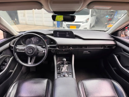 MAZDA 3 TOURING SEDÁN AUTOMÁTICO 2021