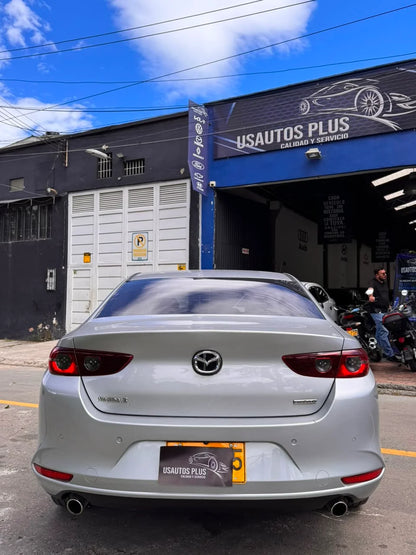 MAZDA 3 TOURING SEDÁN AUTOMÁTICO 2021