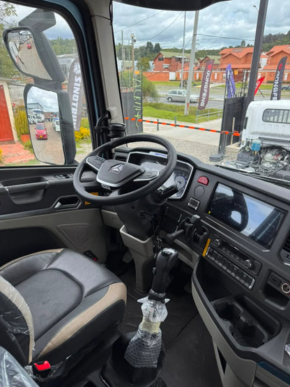 SINOTRUK HOWO MAX 540 6X4 MT