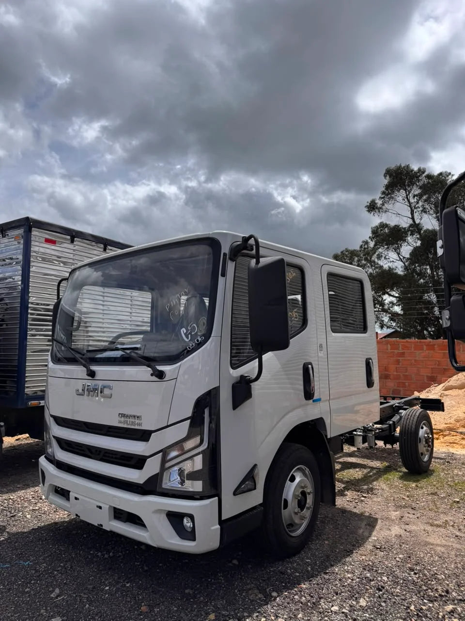 JMC 2.8L DOBLE CABINA 4X2 EURO VI