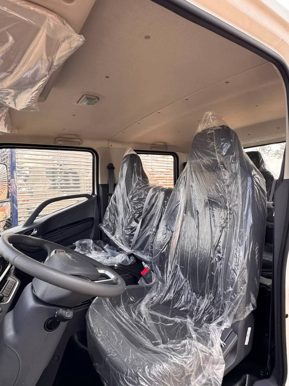 JMC 2.8L DOBLE CABINA 4X2 EURO VI