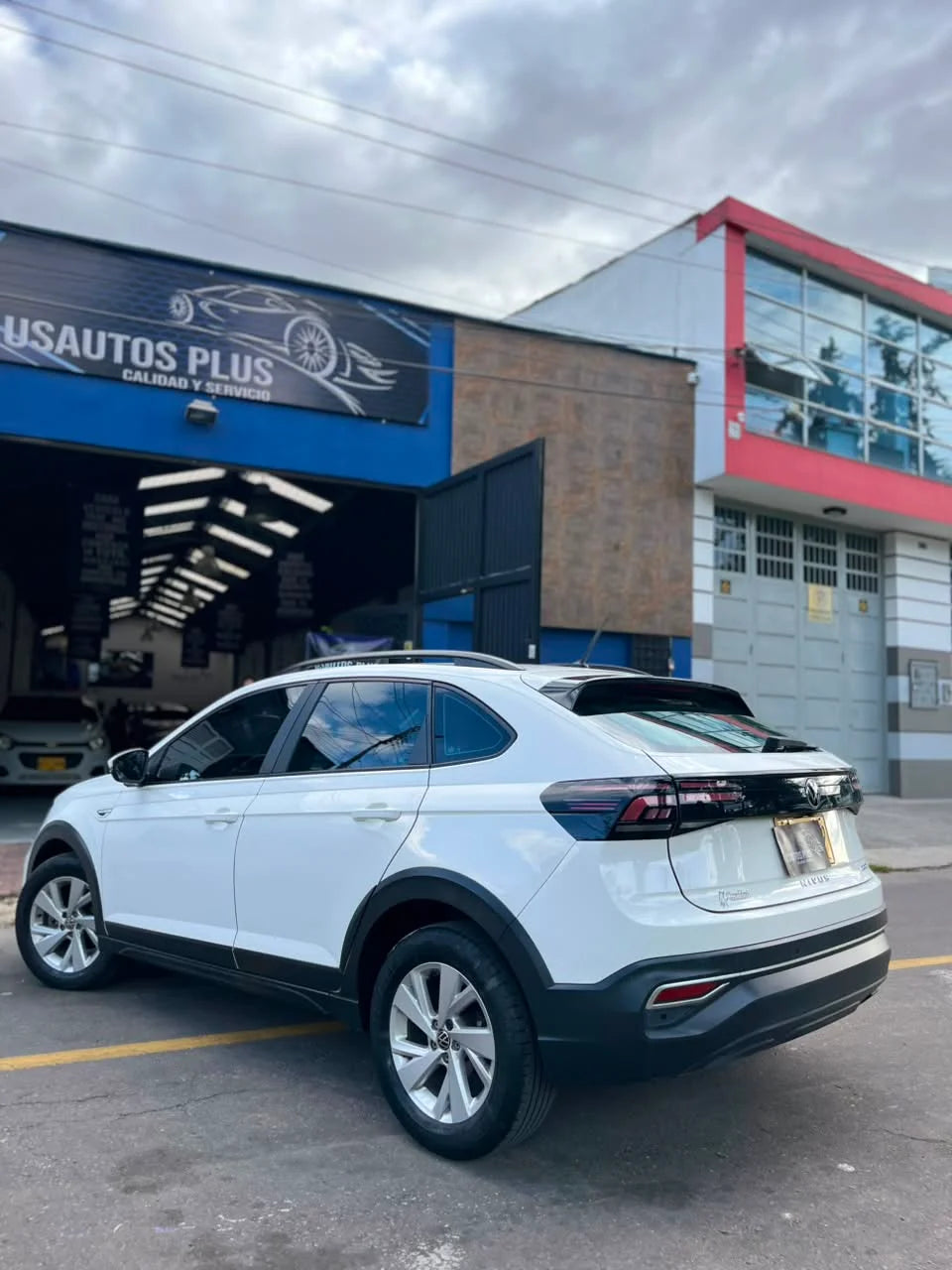 VOLKSWAGEN NIVUS COMFORTLINE AUTOMÁTICA 2023