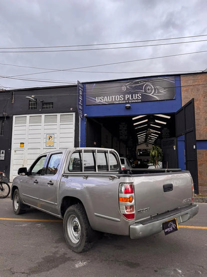 MAZDA BT-50 DOBLE CABINA GASOLINA 2011