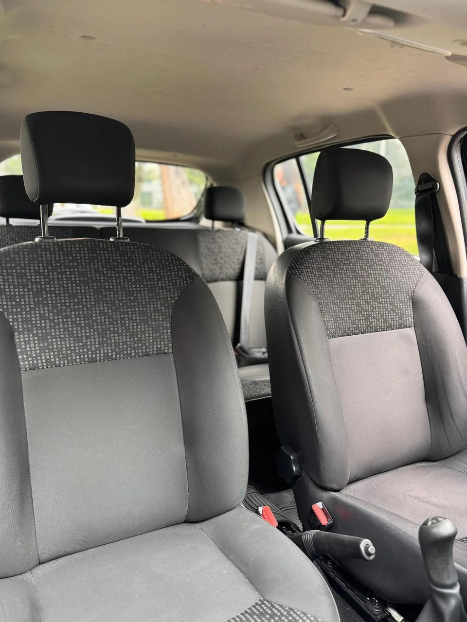 RENAULT SANDERO AUTHENTIQUE / LIFE MT