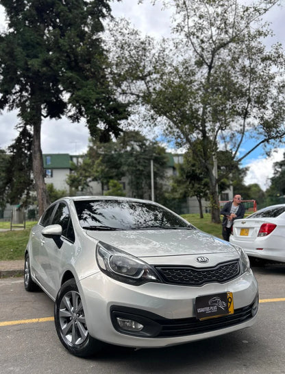 KIA RIO UB EX AUTOMATICO 2013