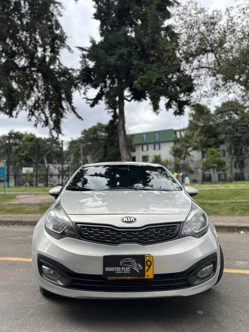 KIA RIO UB EX AUTOMATICO 2013