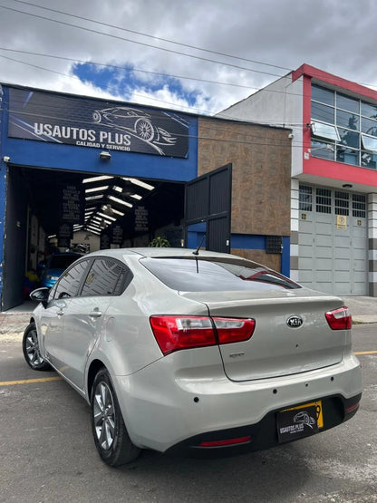 KIA RIO UB EX AUTOMATICO 2013