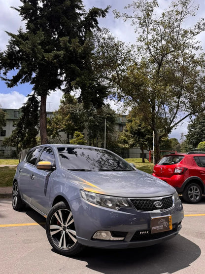 KIA CERATO FORTE 1.6 MECÁNICO