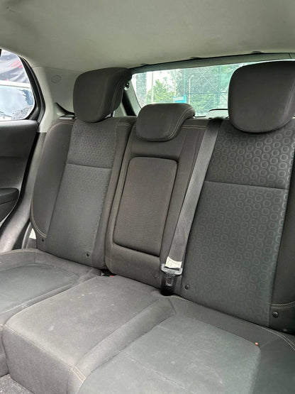 CHEVROLET TRACKER LS AUTOMÁTICA