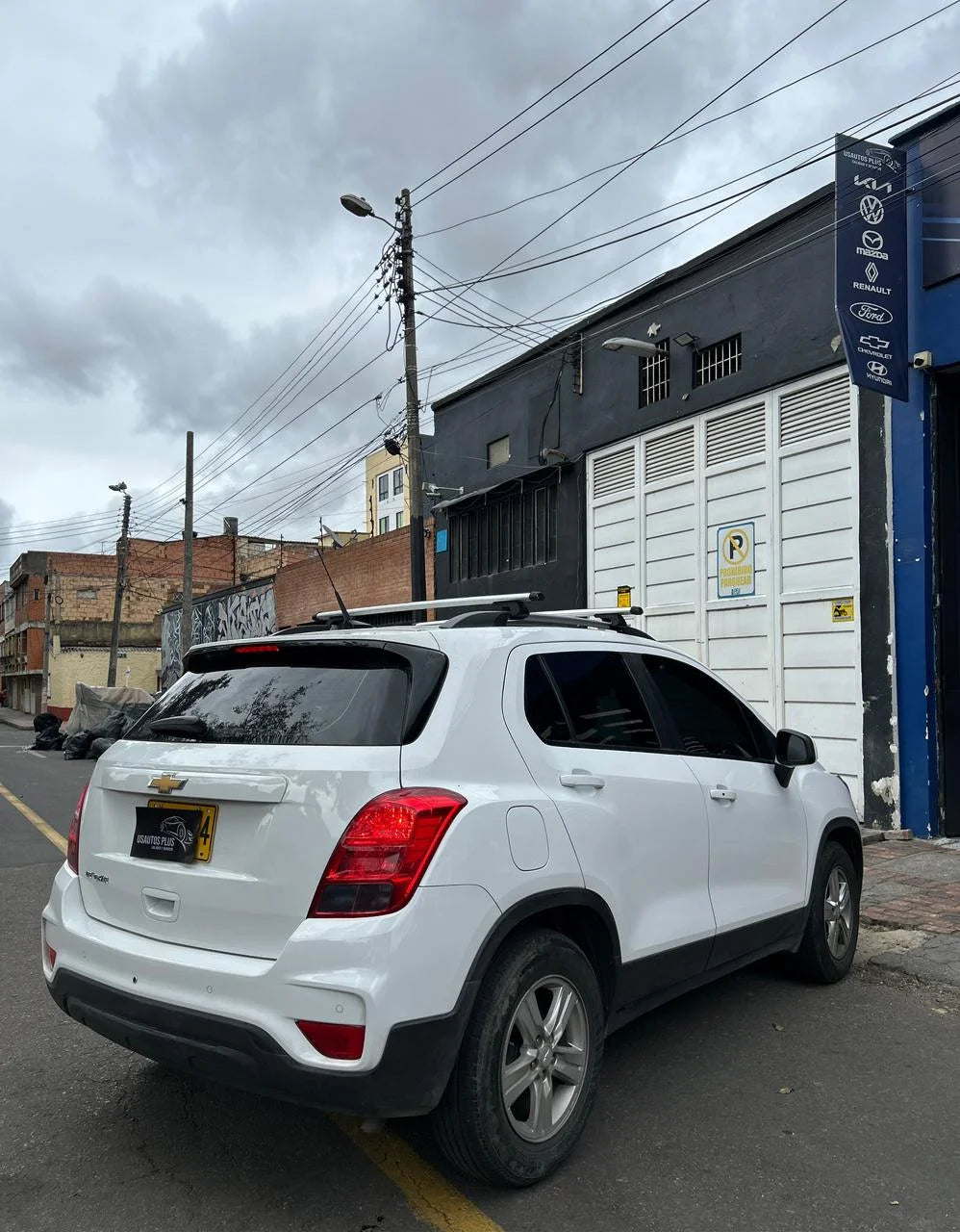 CHEVROLET TRACKER LS AUTOMÁTICA