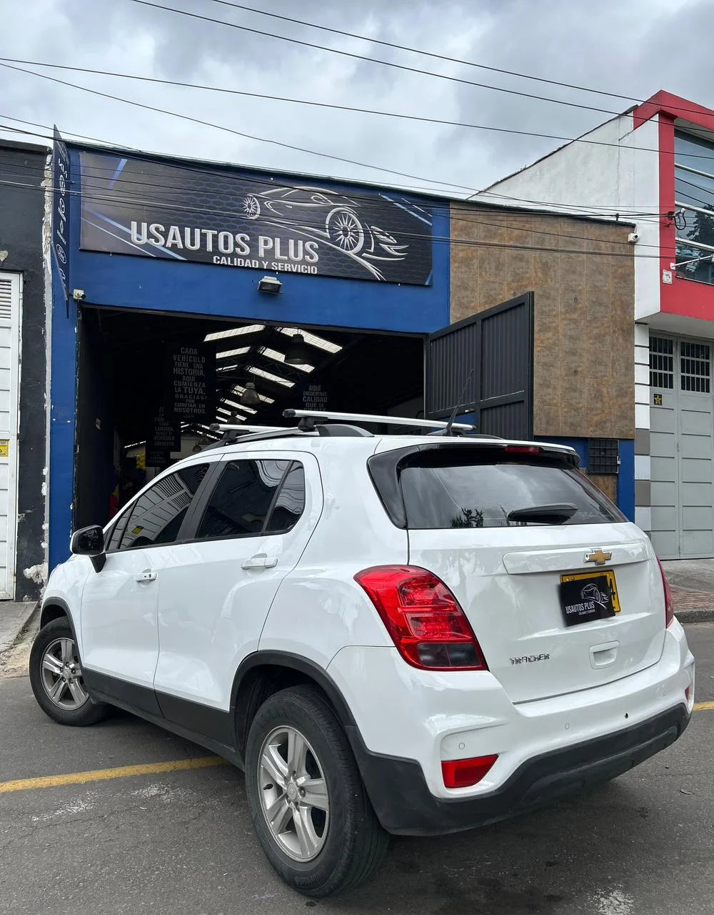CHEVROLET TRACKER LS AUTOMÁTICA