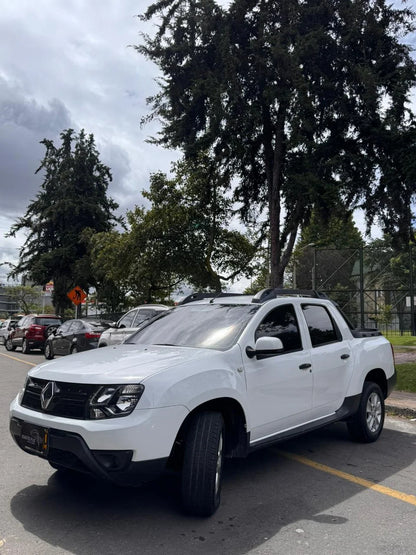 RENAULT DUSTER OROCH EXPRESSION 2.0 4x2 MECÁNICA