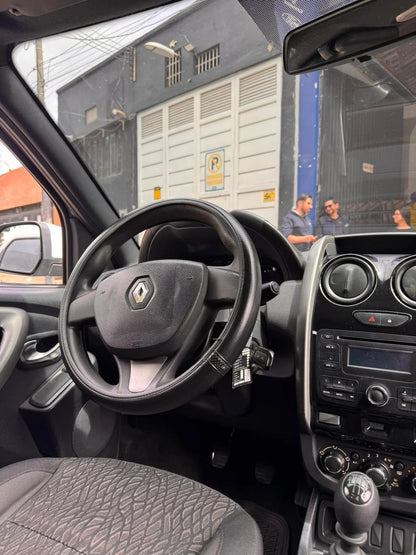 RENAULT DUSTER OROCH EXPRESSION 2.0 4x2 MECÁNICA