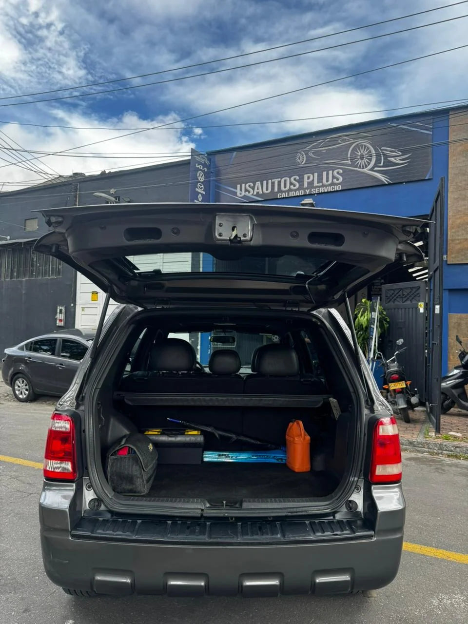 FORD ESCAPE 3.0 XLT 4x4