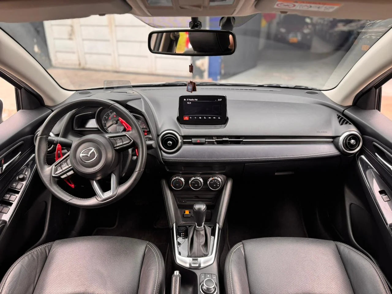 MAZDA 2 GRAND TOURING LX AUTOMÁTICO SEDAN