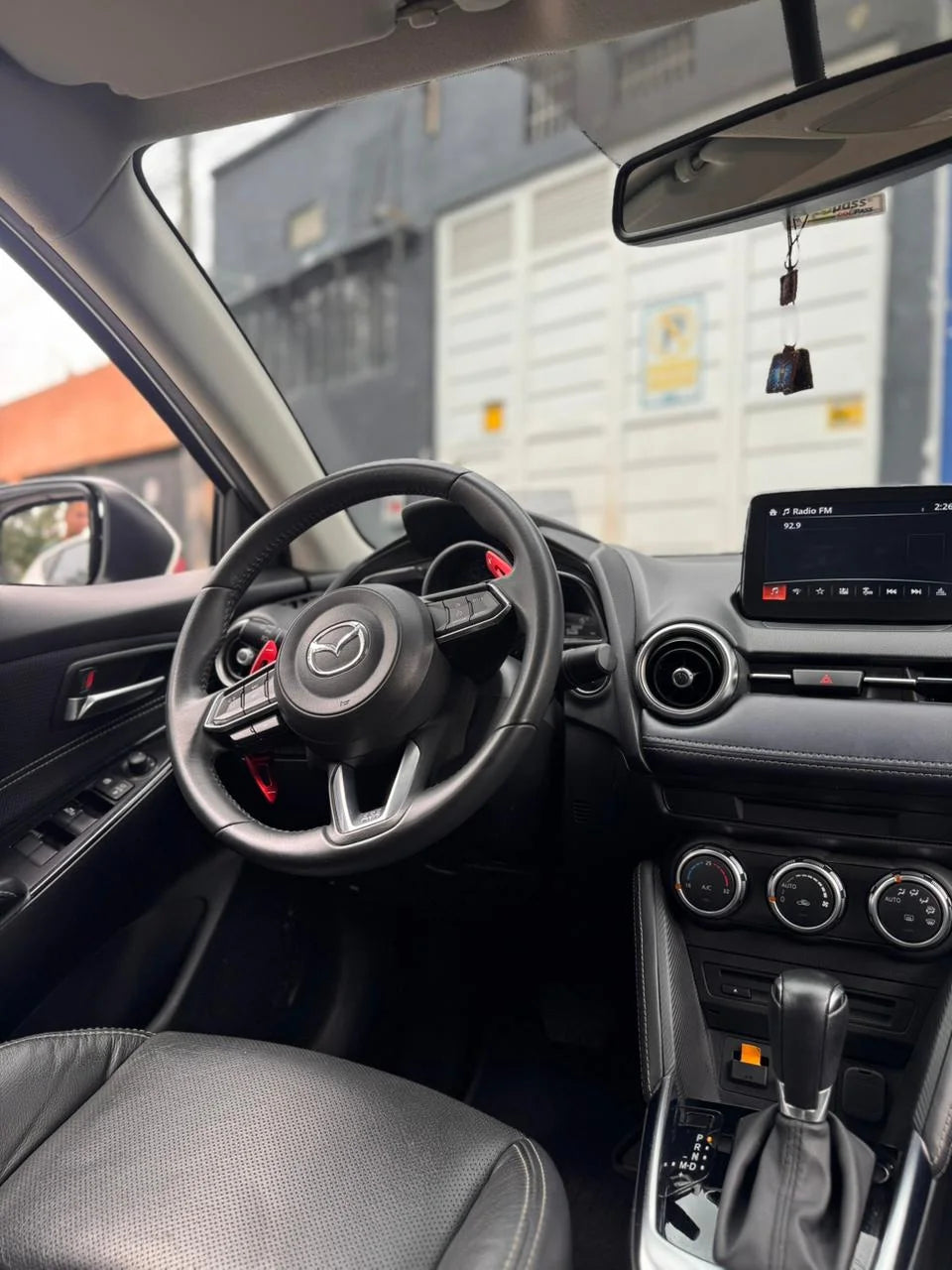 MAZDA 2 GRAND TOURING LX AUTOMÁTICO SEDAN