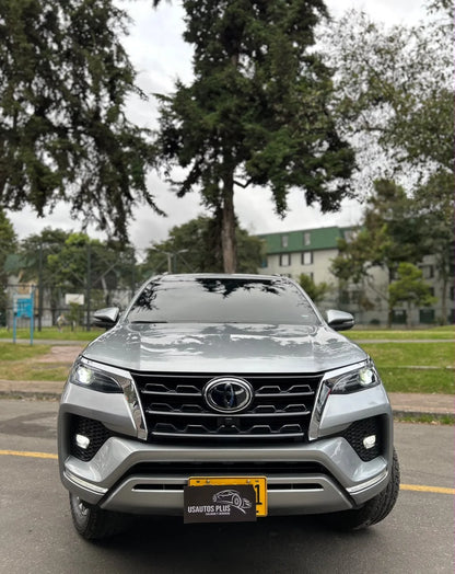 TOYOTA FORTUNER SRV DIESEL 4*4