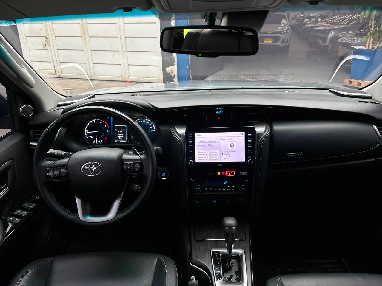 TOYOTA FORTUNER SRV DIESEL 4*4