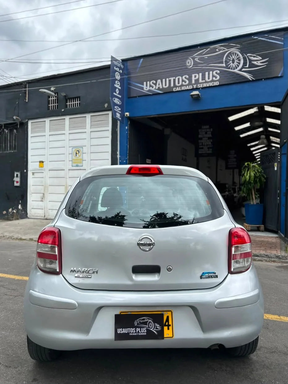 NISSAN MARCH ACTIVE MECÁNICO