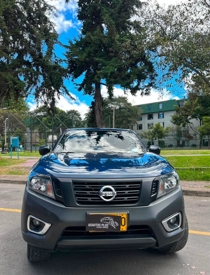 NISSAN FRONTIER DOBLE CABINA 4x2 MECÁNICA