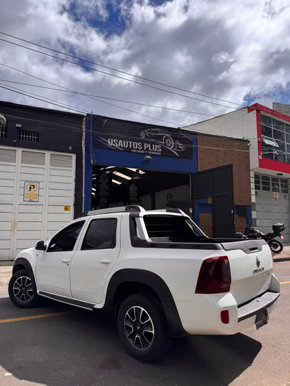 RENAULT DUSTER OROCH INTENS 4x4 MECÁNICA