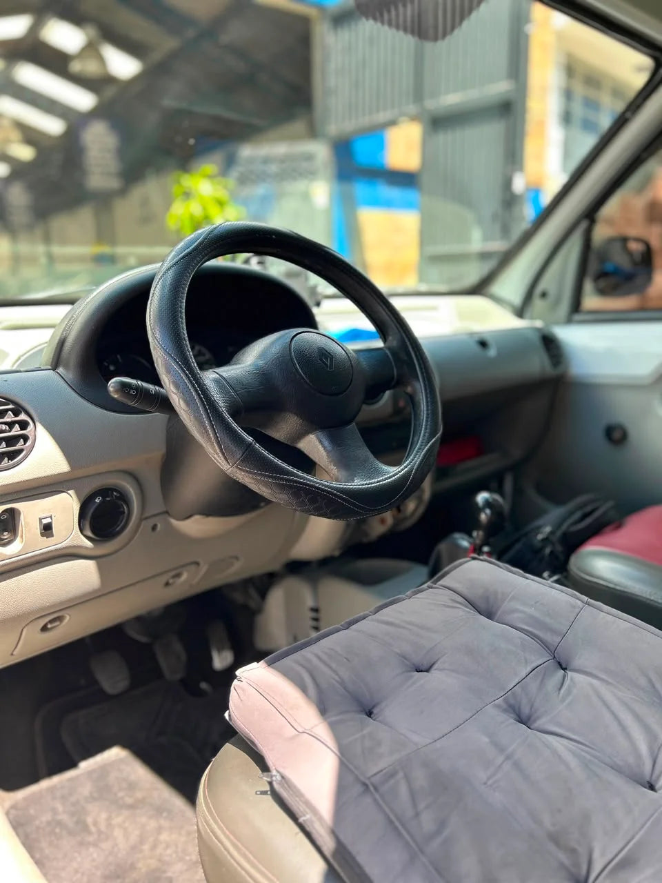 RENAULT KANGOO PANEL