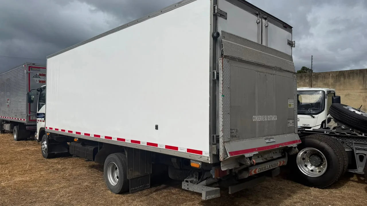 CHEVROLET FRR TERMO REFRIGERADO / RAMPA ELECTROHIDRAULICA