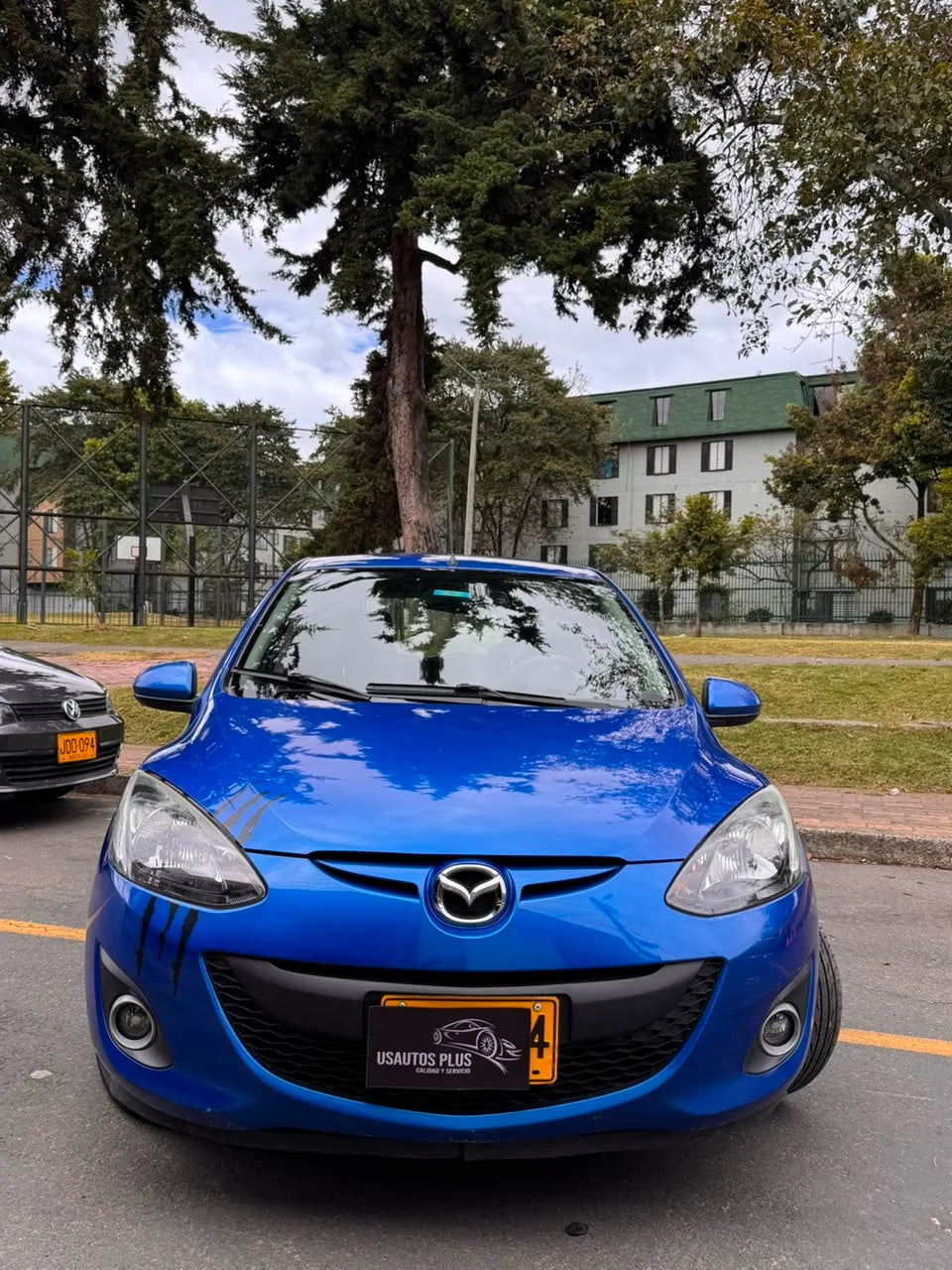 MAZDA 2 HATCHBACK MECÁNICO