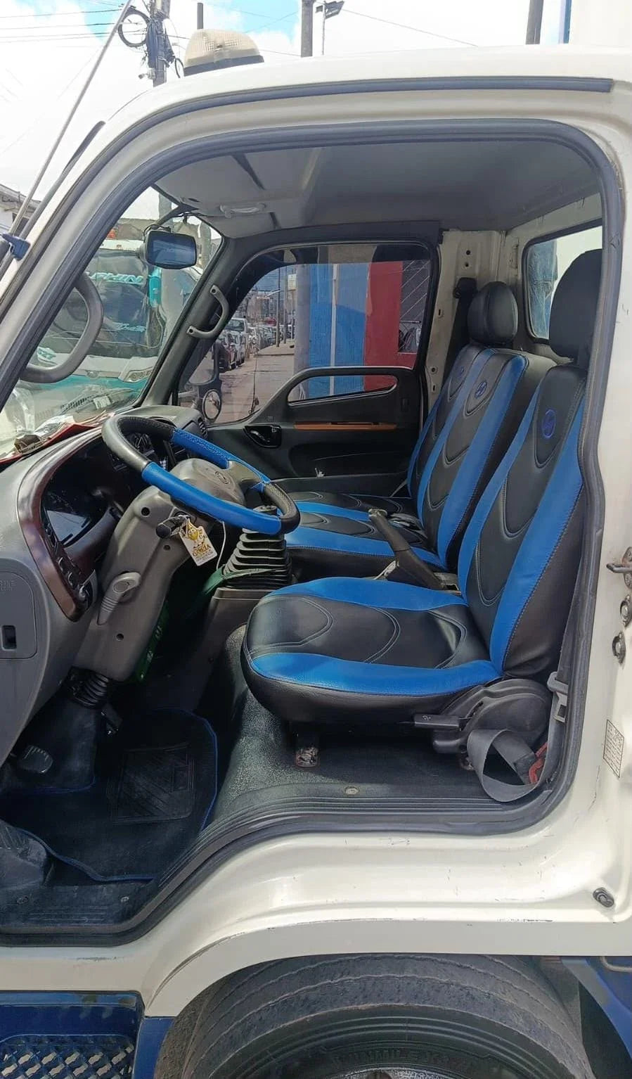 HYUNDAI HD78C EURO IV FURGÓN
