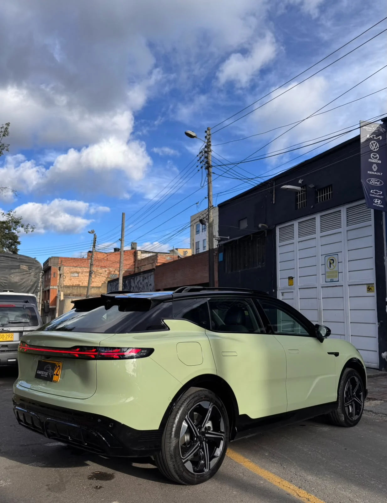 VOYAH COURAGE PREMIUM ELÉCTRICA