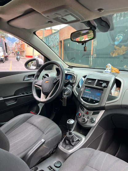 CHEVROLET SONIC LT SEDÁN MECÁNICO