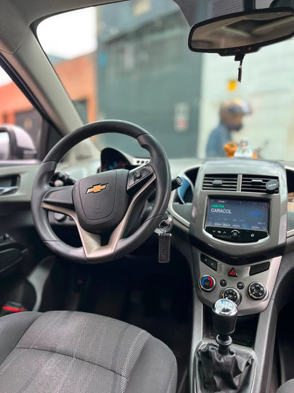 CHEVROLET SONIC LT SEDÁN MECÁNICO
