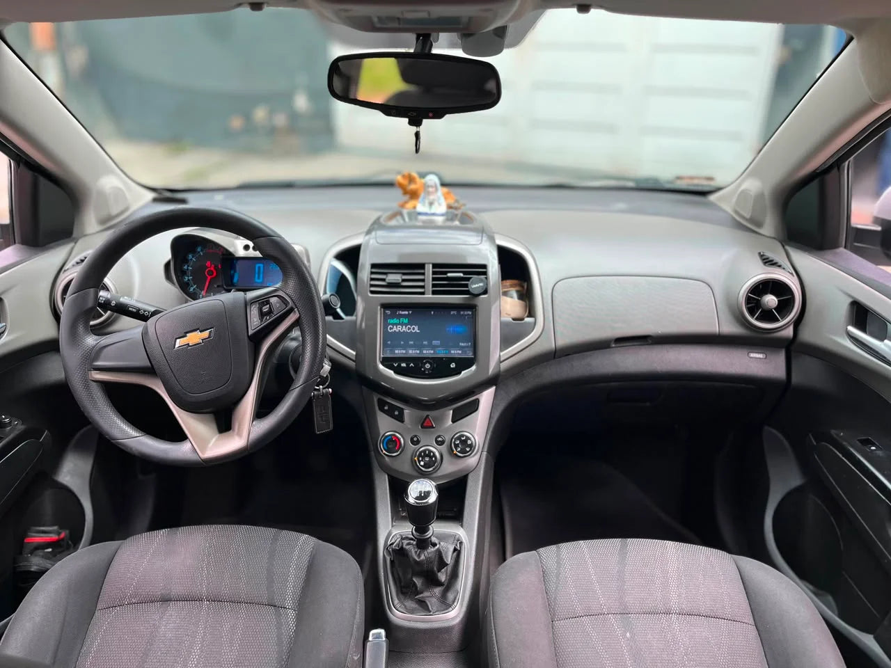 CHEVROLET SONIC LT SEDÁN MECÁNICO