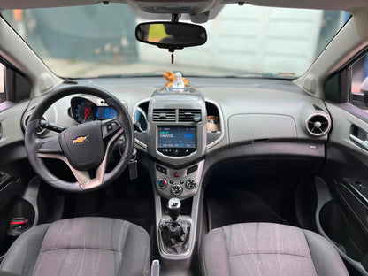 CHEVROLET SONIC LT SEDÁN MECÁNICO