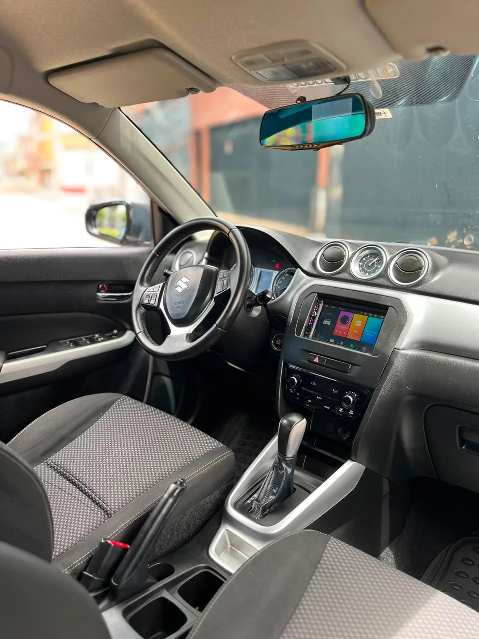 SUZUKI VITARA LIVE AT